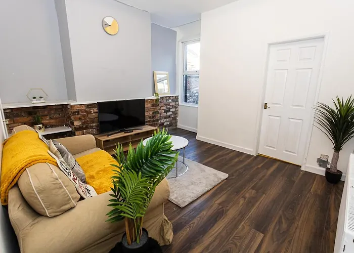 M18 Abbey Hey Guesthouse Manchester
